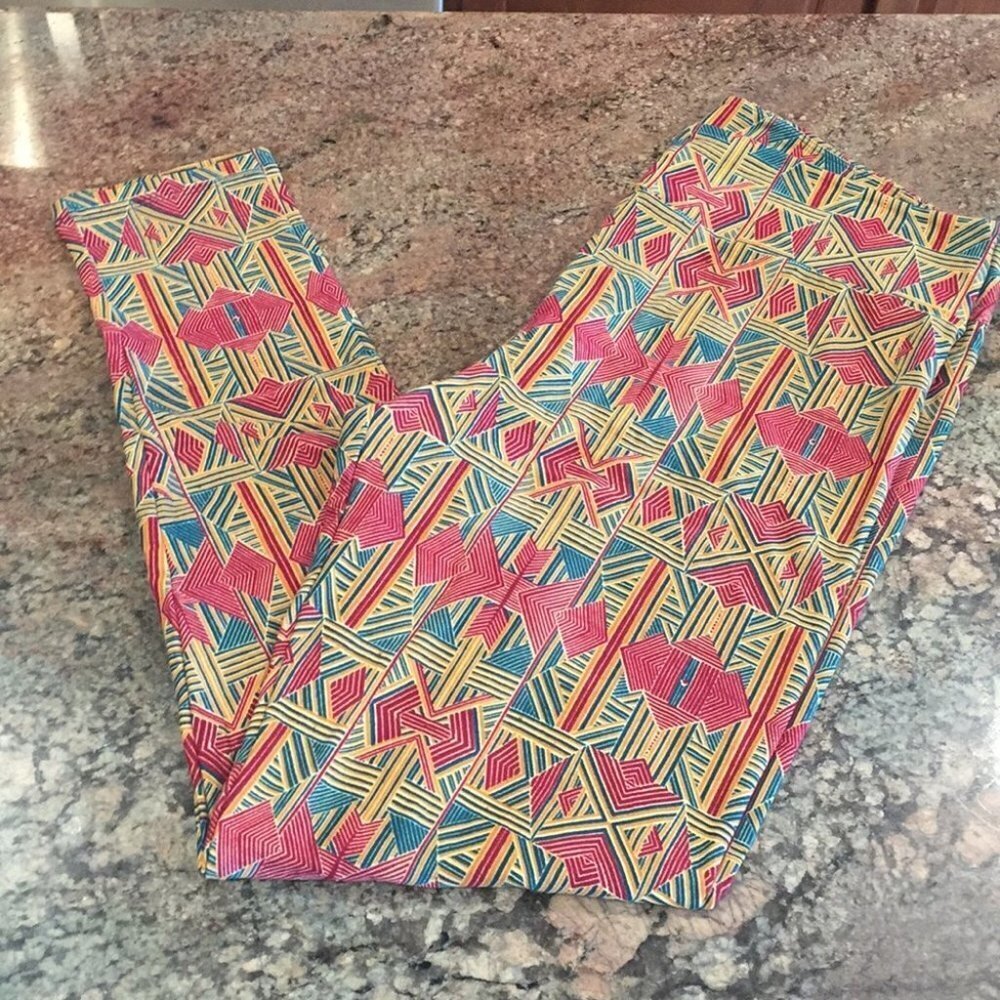 TC NWOT LuLaRoe Leggings BB11‎ 4590